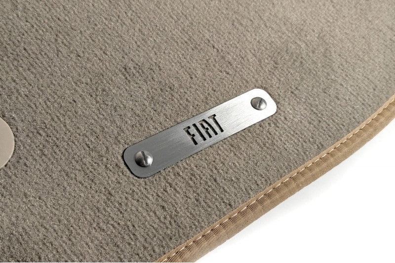 Stainless Steel Floor Mats Emblems Set Badges with Fiat Logo Car Mats Badges Decoin