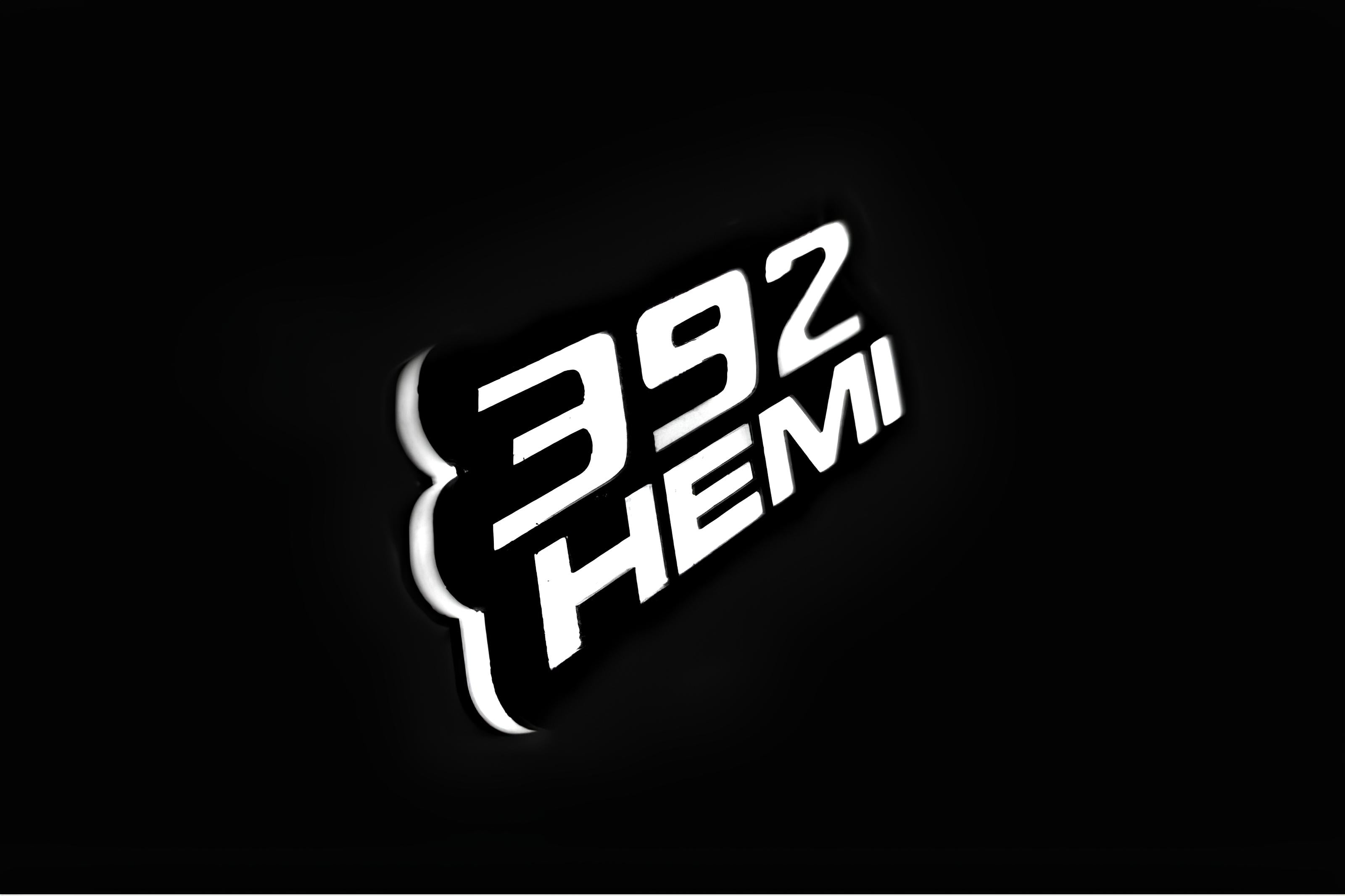 Chrysler Illuminated LED Radiator Grille Emblems and Badges with 392 Hemi logo (type 1) Chrysler Led Emblems decoinfabric