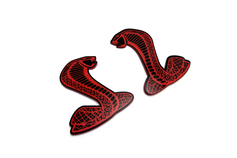 Ford emblem for fenders with Mustang Snake logo