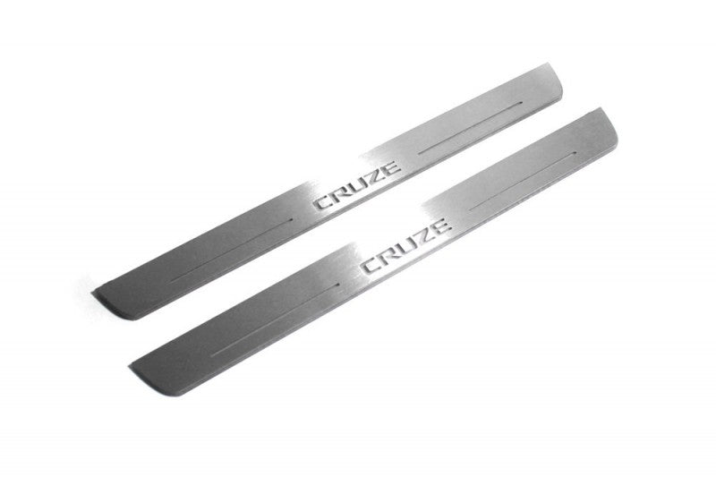 Chevrolet Cruze II 2016+ Door Sill Protectors With Logo Cruze