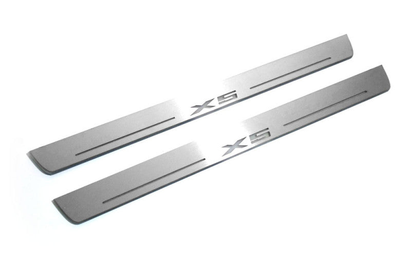 BMW X5 G05 2019+ Led Sill Plates With X5 Logo