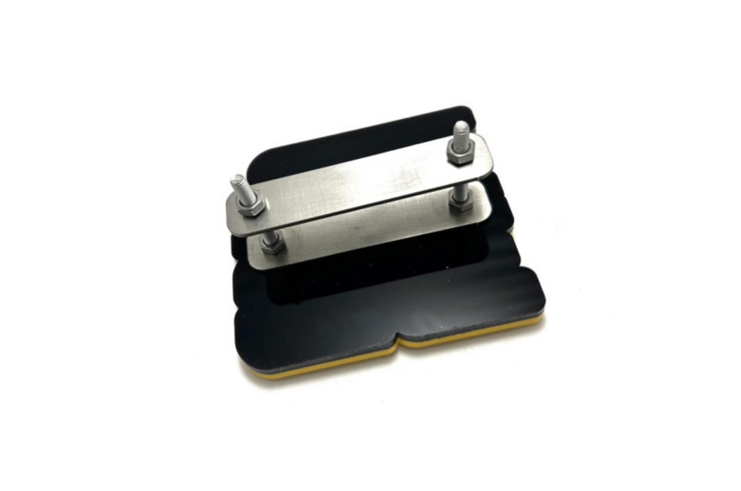 Nissan Skyline Radiator grille emblem with R33 logo Nissan emblems decoinfabric