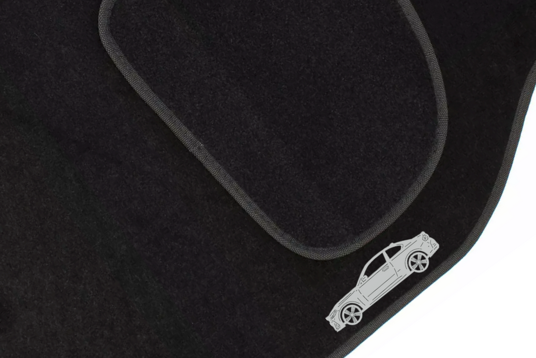 BMW 2 G42 (2021+) Floor Mat Emblem Set – Stainless Steel Badges Car Mats Badges Decoin