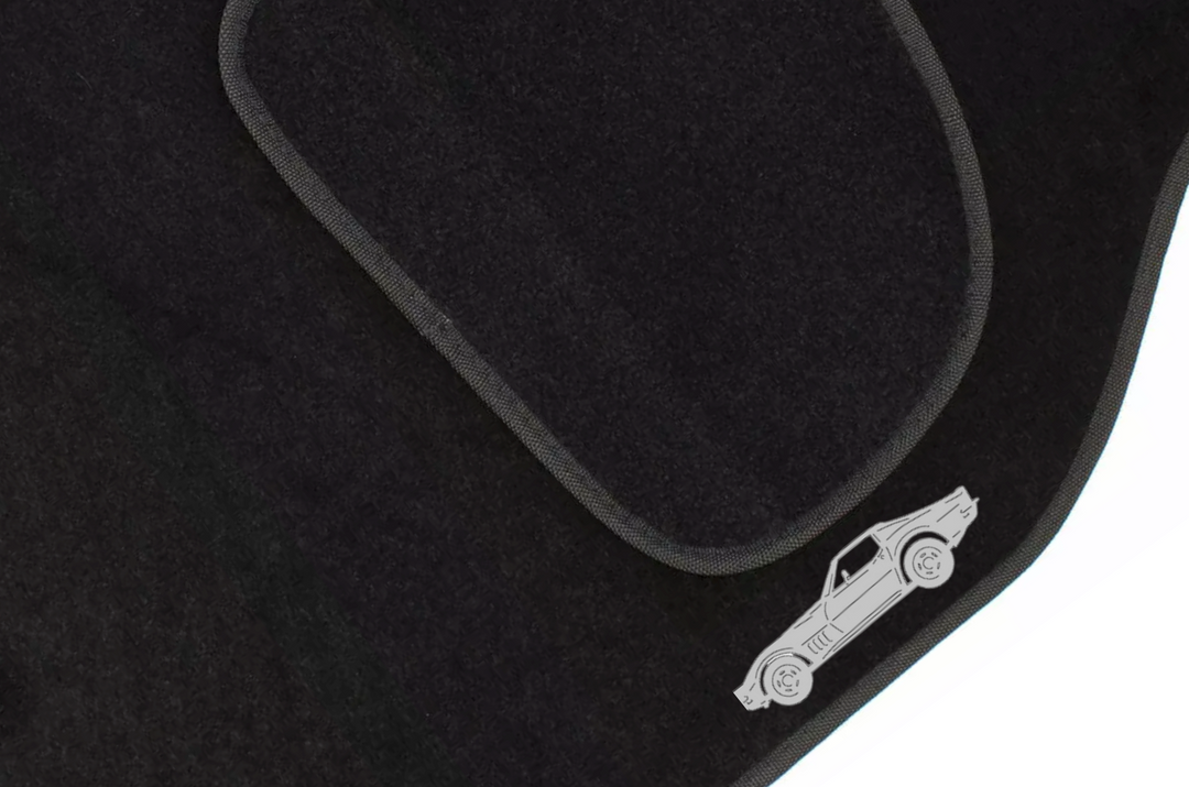 Chevrolet Corvette III (1968-1982) Floor Mat Emblem Set – Stainless Steel Badges Car Mats Badges Decoin