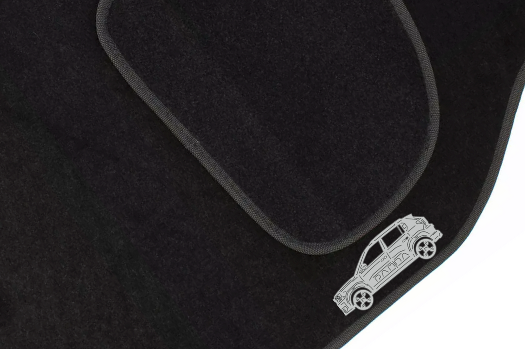 Fiat Panda IV (2024+) Floor Mat Emblem Set – Stainless Steel Badges Car Mats Badges Decoin