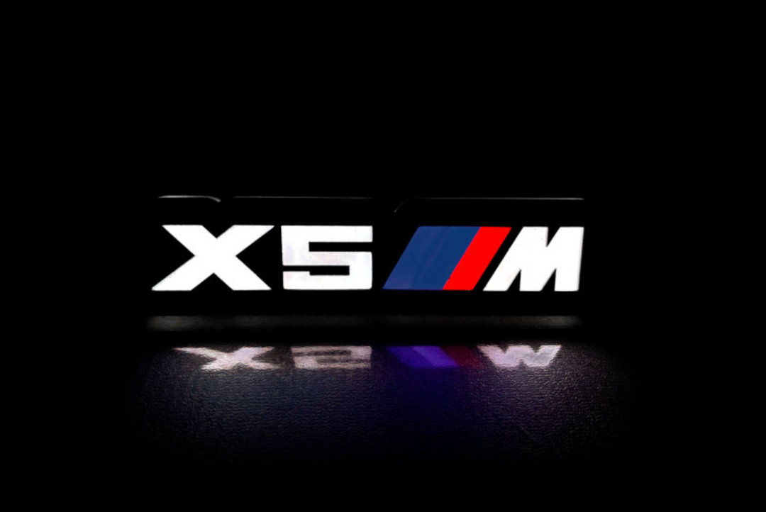 BMW Illuminated LED Radiator Grille Emblems and Badges with X5 ///M (type 1) logo BMW Led Emblems decoinfabric