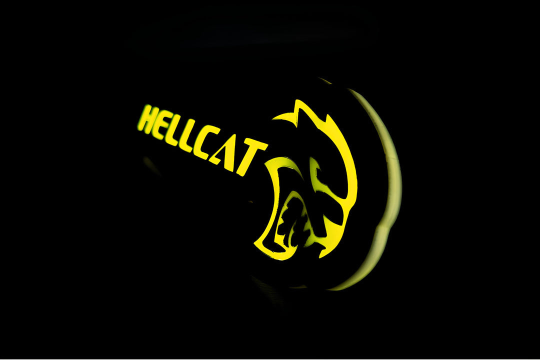 Chrysler Illuminated LED Radiator Grille Emblems and Badges with Hellcat + logo Hellcat Chrysler Led Emblems decoinfabric