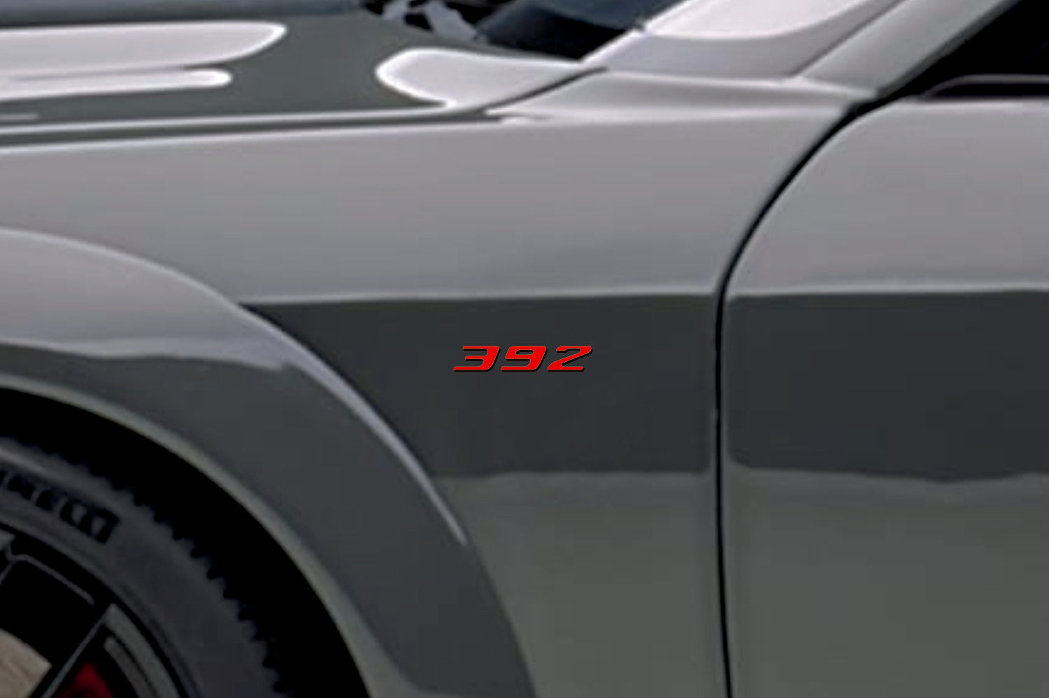 Chrysler emblem for fenders with 392 logo (Type Mono) Chrysler emblems decoinfabric