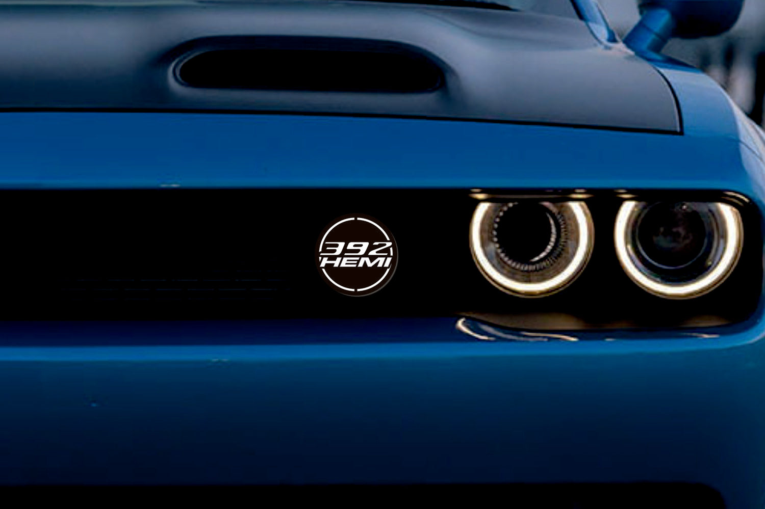 DODGE Radiator grille emblem with 392 HEMI logo Dodge emblems decoinfabric