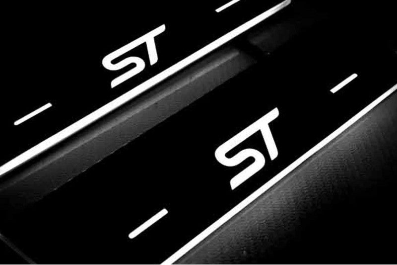 Ford Focus III 2011-2018 Door Sill Led Plate With Logo ST