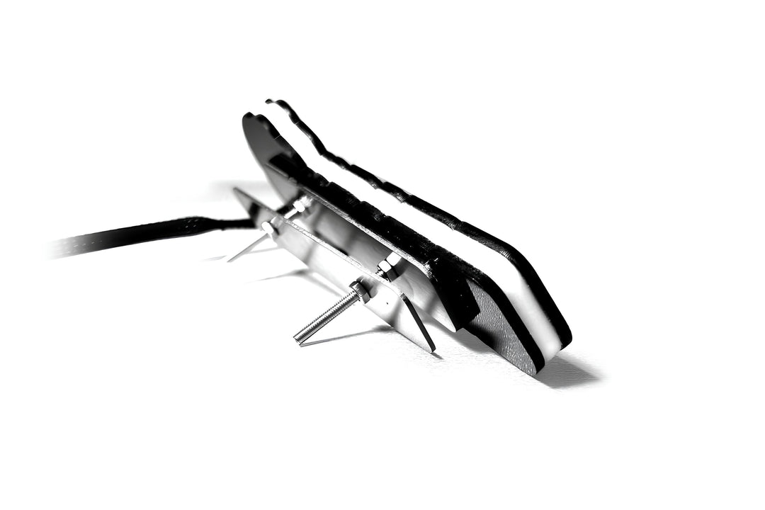 Chrysler Illuminated LED Radiator Grille Emblems and Badges with Hellcat + logo Hellcat Chrysler Led Emblems decoinfabric