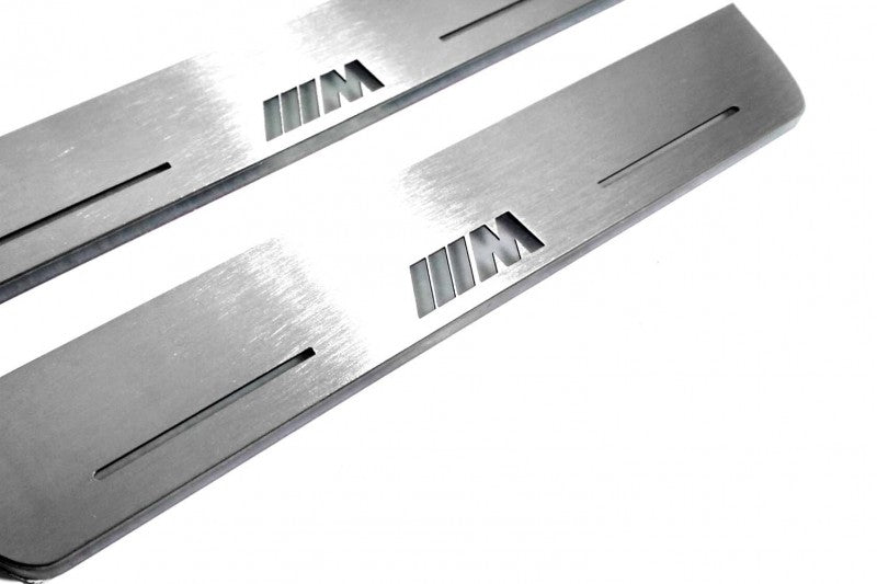 BMW X5 G05 2019+ Led Sill Plates With M Perfomance Logo BMW Led Door Sills opdesign