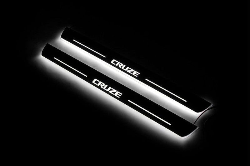 Chevrolet Cruze II 2016+ Door Sill Protectors With Logo Cruze