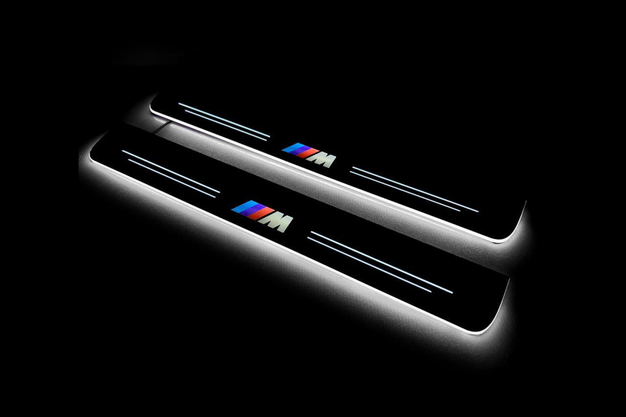 Soleiras das portas com led BMW X5 F15 com logotipo M Performance