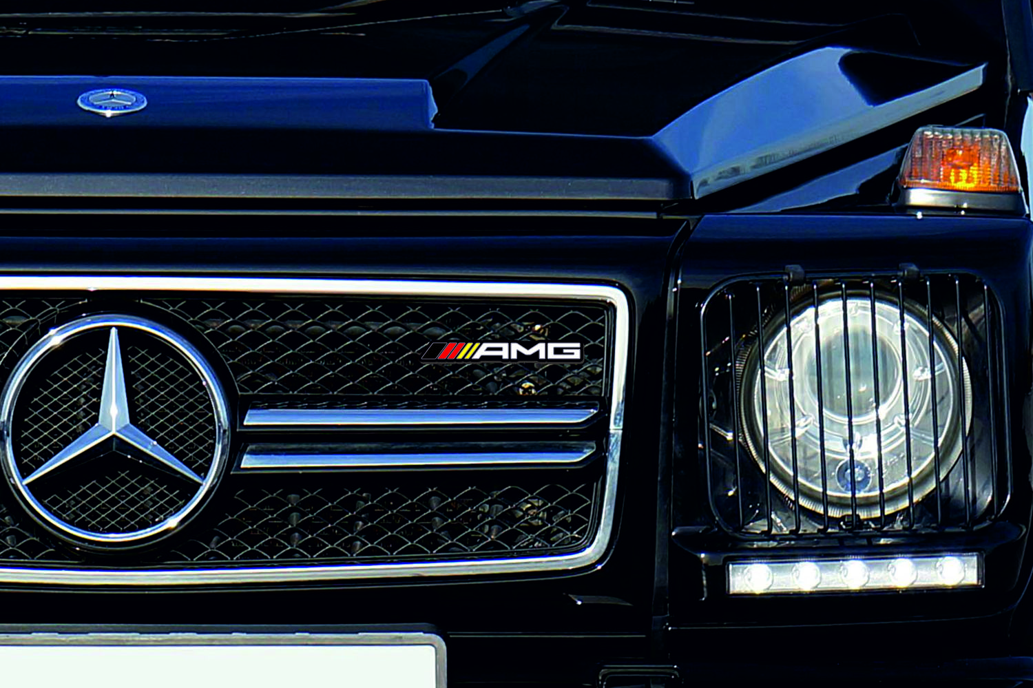 Mercedes G-Class Radiator grille emblem with AMG logo (type 3)