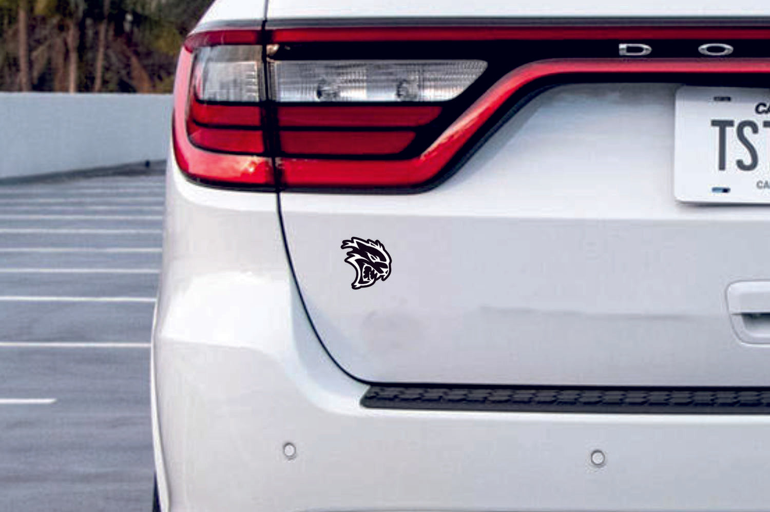 Chrysler tailgate trunk rear emblem with Hellcat logo (Type 2) - decoinfabric
