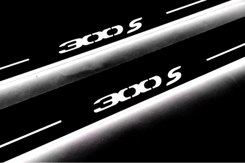 Chrysler 300C II Door Sill Protectors With Logo 300S - decoinfabric