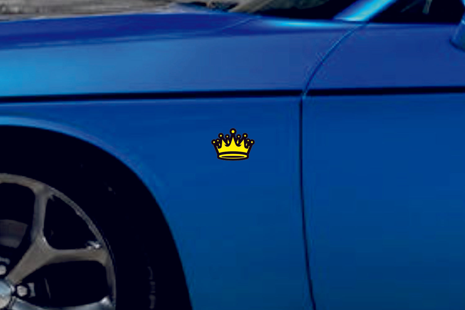 Car emblem badge for fenders with Crown logo Custom design emblems decoinfabric