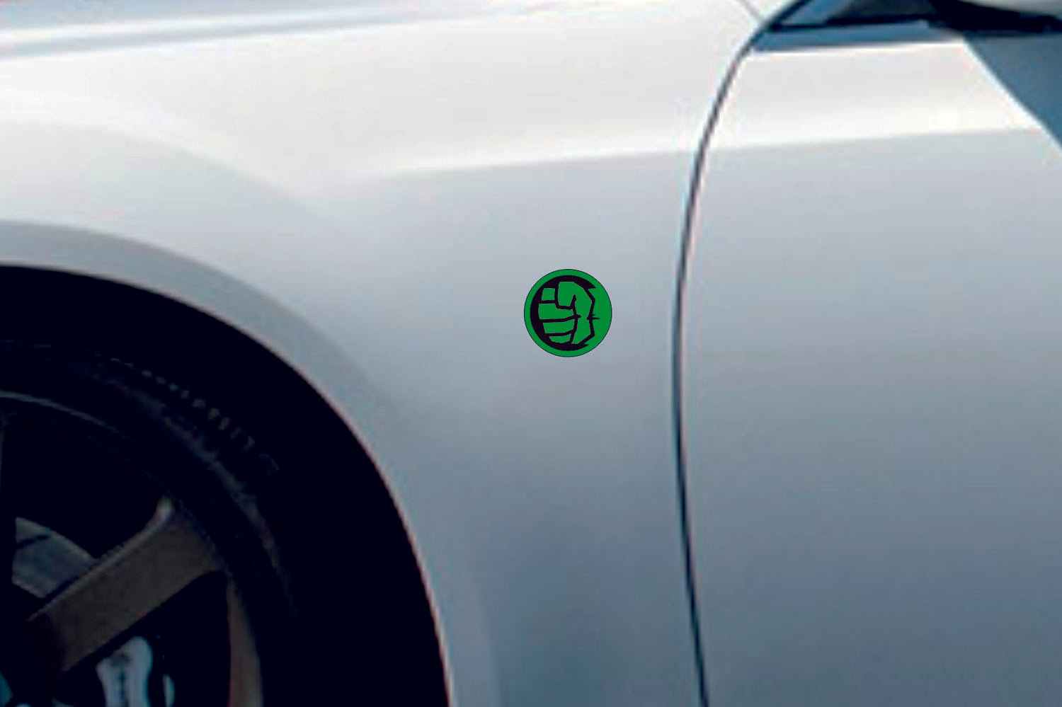 Car emblem badge for fenders with Hulk logo - decoinfabric