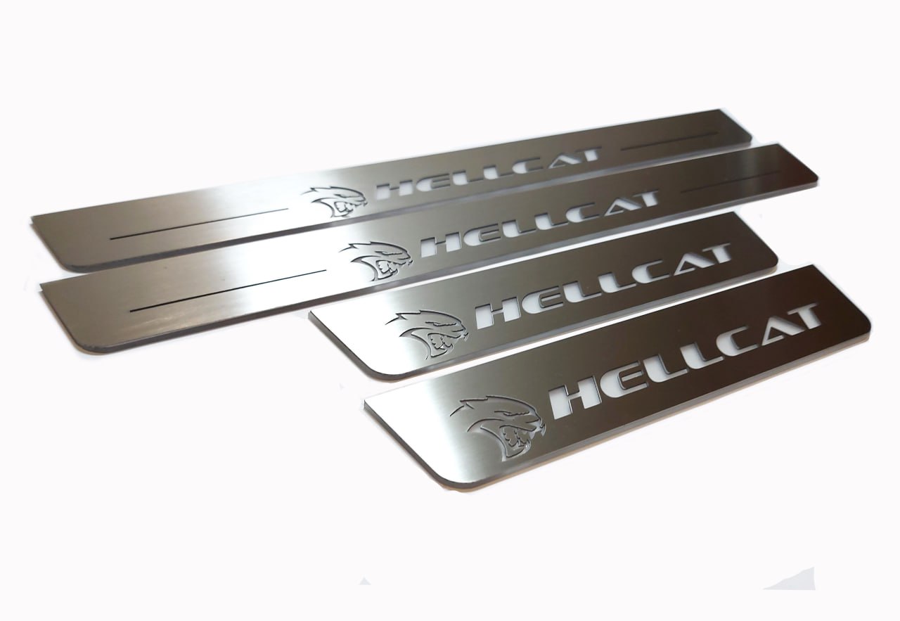 Dodge Durango 2011+ Door Sill Led Plate With HELLCAT Logo (type 2) - decoinfabric