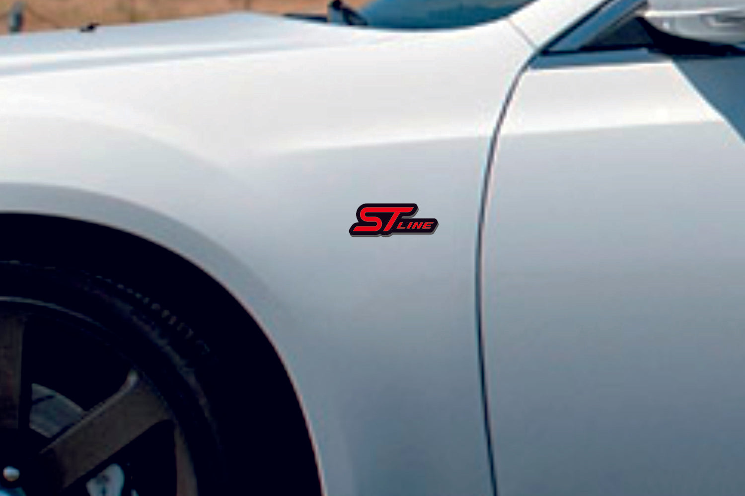 Ford emblem for fenders with ST Line logo Ford emblems decoinfabric BLACK RED