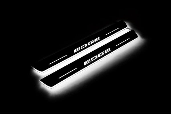 Listwy progowe LED Ford Edge II z krawędzią z logo