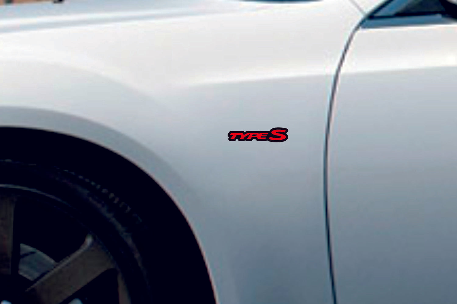 Emblema de la parrilla del radiador de DODGE con el logotipo de Hellcat