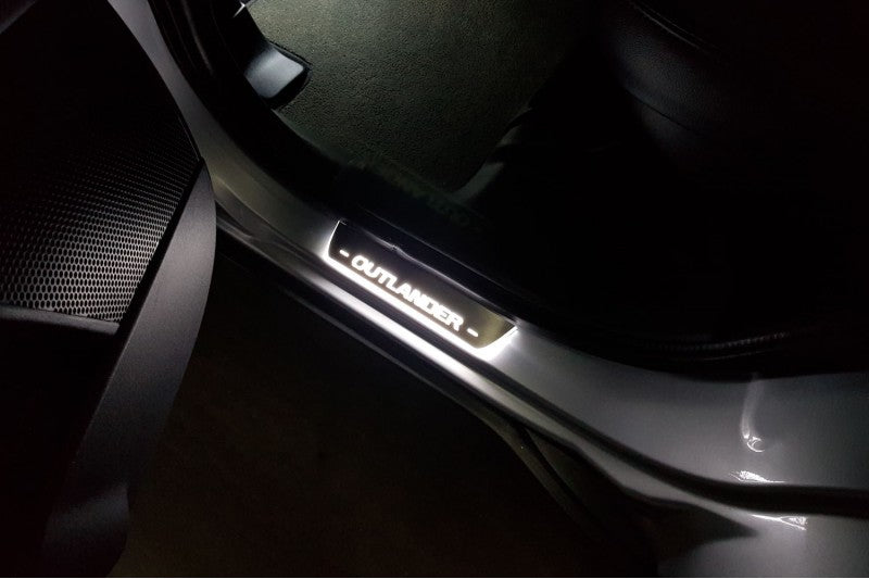 Mitsubishi Outlander II Door Sill Protectors With Logo Outlander - decoinfabric
