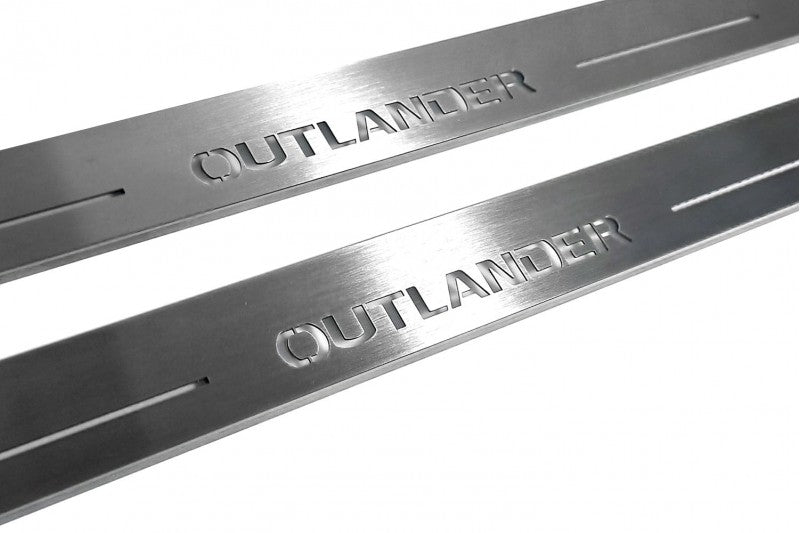 Mitsubishi Outlander IV 2021+ Led Door Sills With Logo Outlander