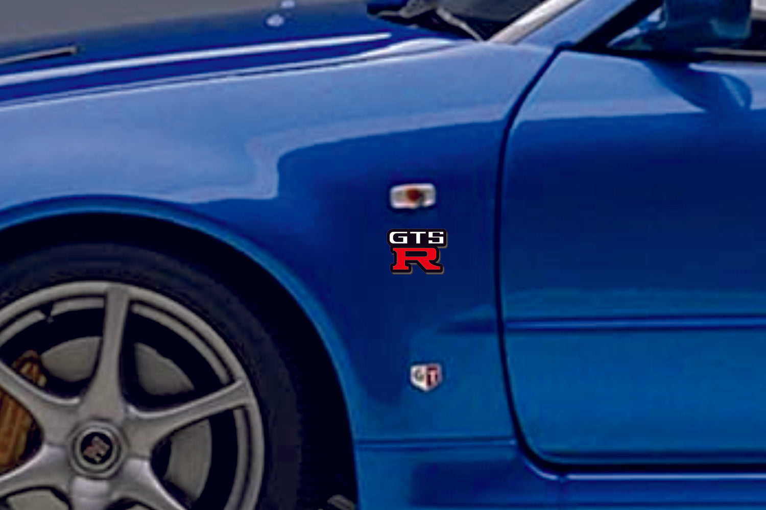 Nissan emblem for fenders with GTS-R logo Nissan emblems decoinfabric