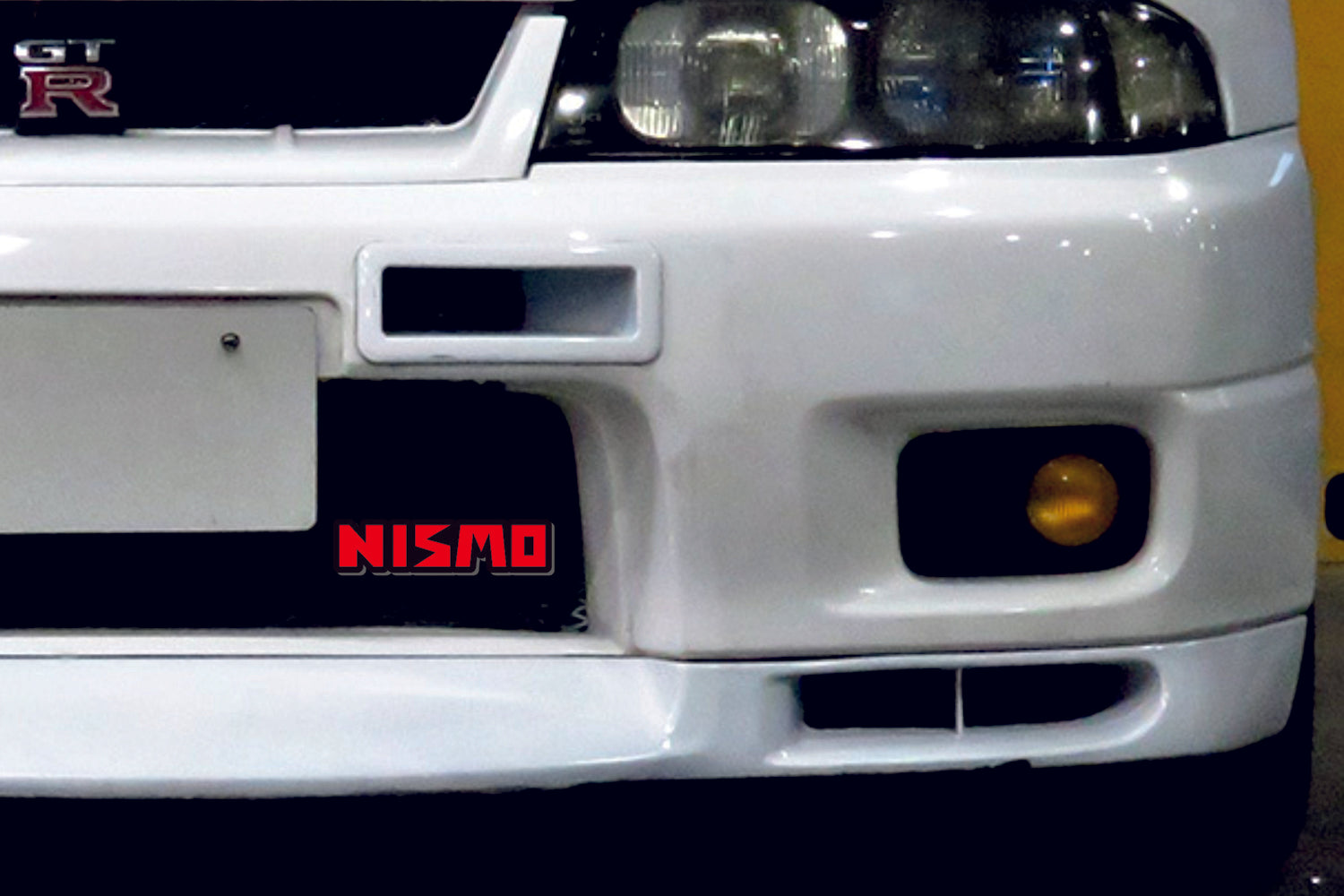 Nissan Radiator grille emblem with Nismo logo (Type 3) Nissan emblems decoinfabric