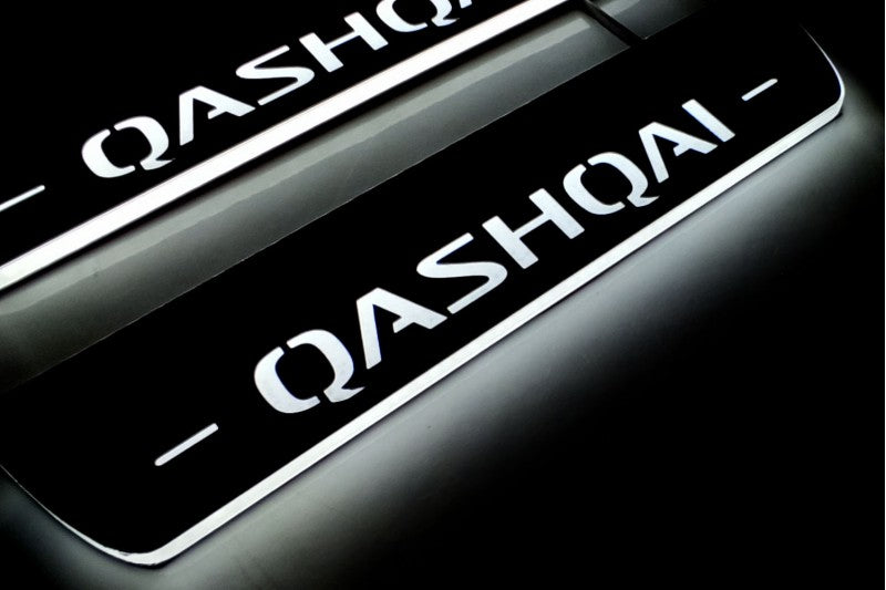 Nissan Qashqai III 2021+ LED Door Sills With Logo Qashqai Nissan Led Door Sills opdesign