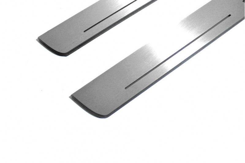 Skoda SuperB II 2008-2015 Door Sill Led Plate With Logo SuperB Skoda Led Door Sills opdesign