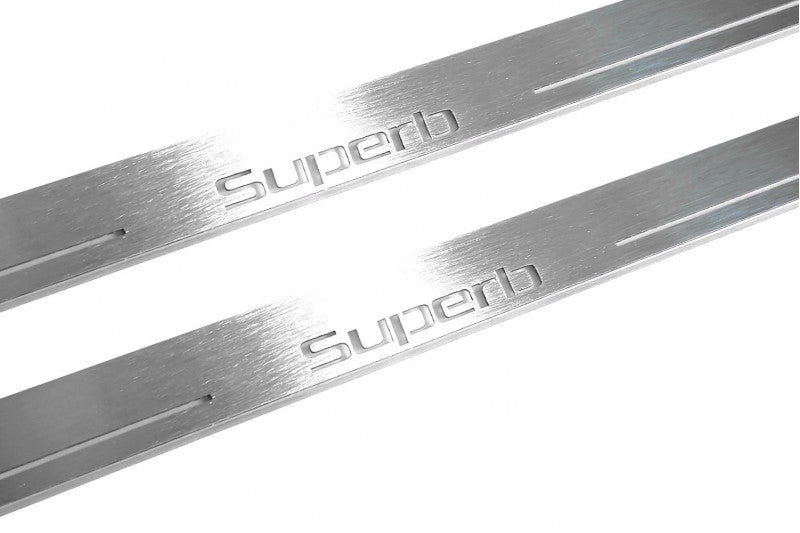 Skoda SuperB II 2008-2015 Door Sill Led Plate With Logo SuperB Skoda Led Door Sills opdesign