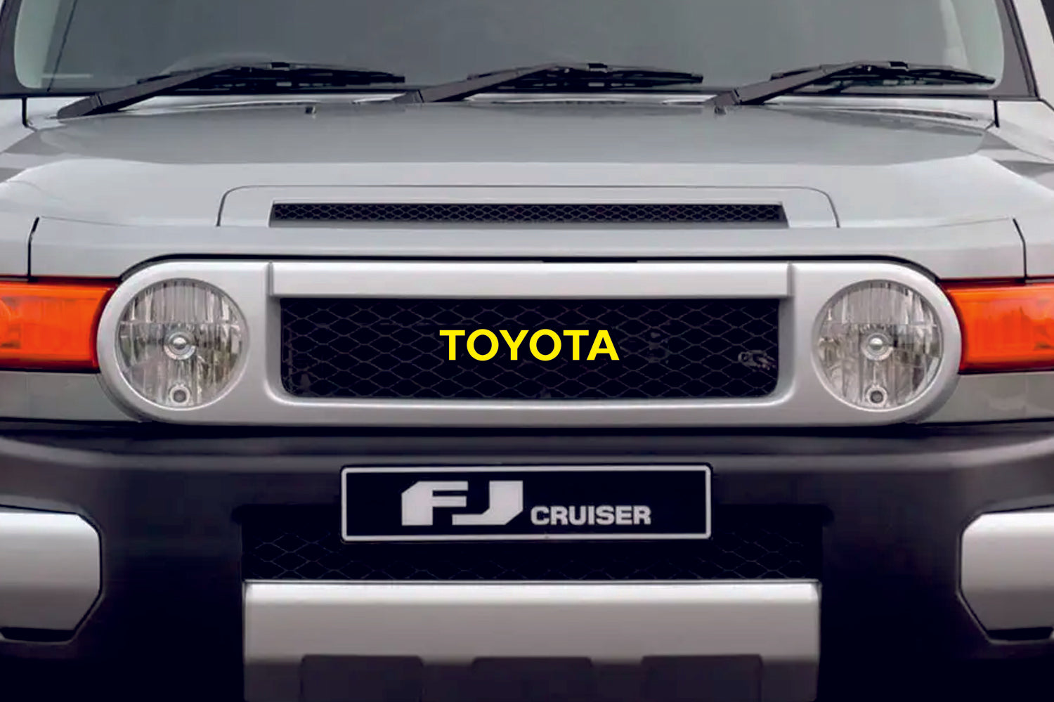 Toyota FJ CRUISER Radiator grille emblem with TOYOTA logo Toyota emblems decoinfabric