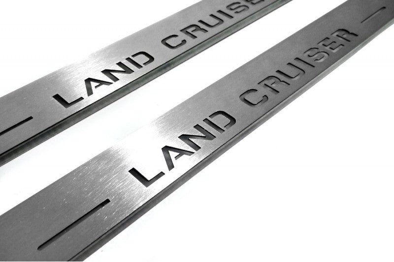 Toyota LC 200 2007-2021 Auto Door Sill Plates With Logo Land Cruiser Toyota Led Door Sills opdesign