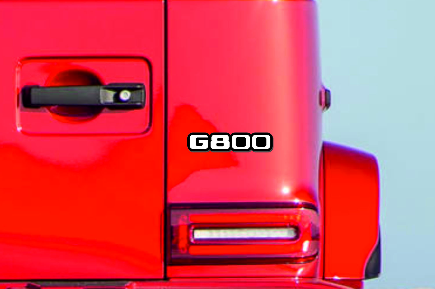 Mercedes G-Class tailgate trunk rear emblem with G800 logo