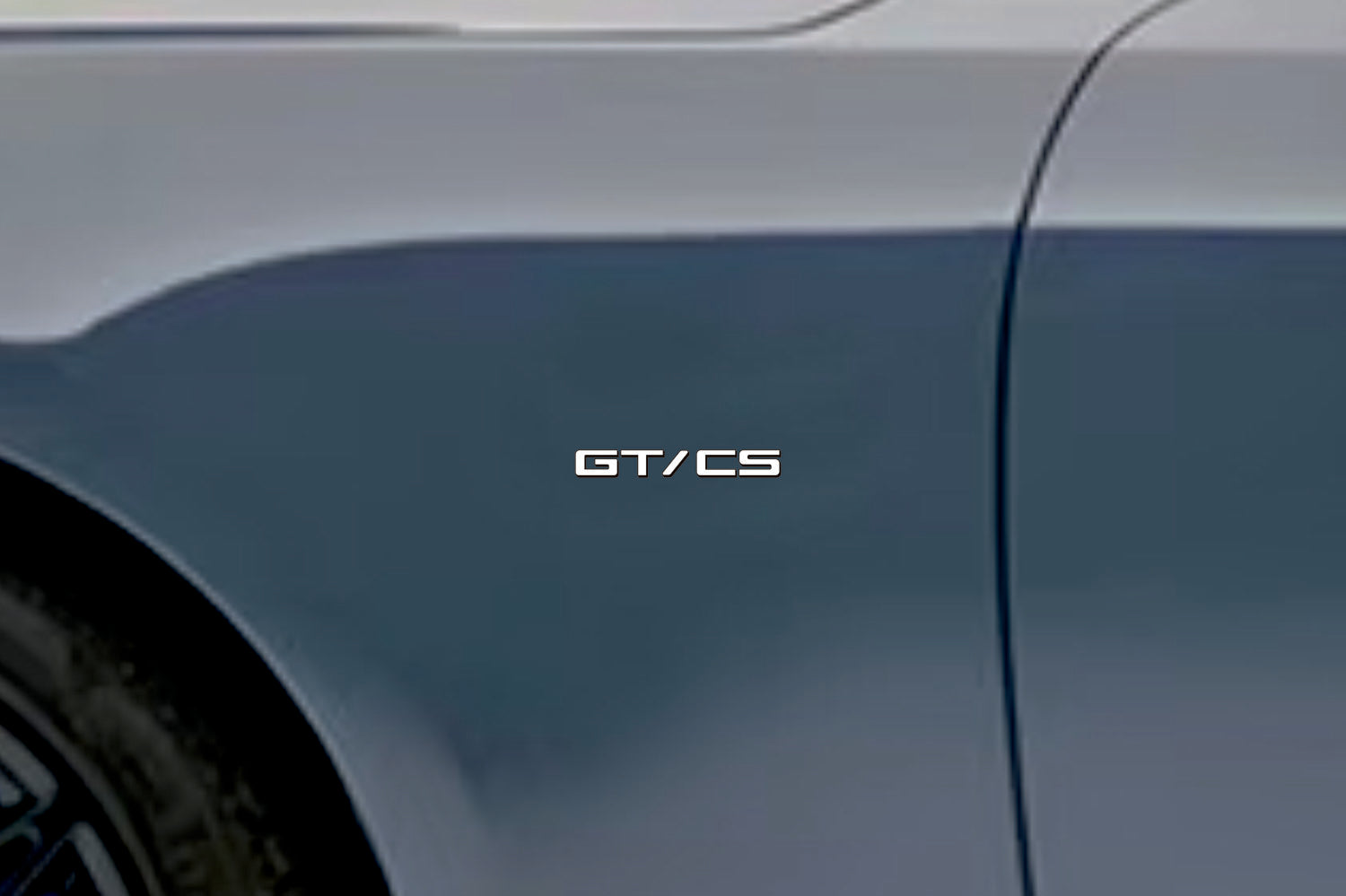 Ford emblem for fenders with GT/CS logo (Type Mono) Ford emblems decoinfabric WHITE