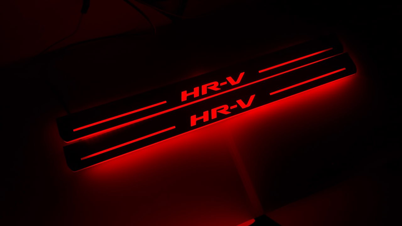 Honda HR-V II Door Sill Led Plate With Logo HR-V - decoinfabric