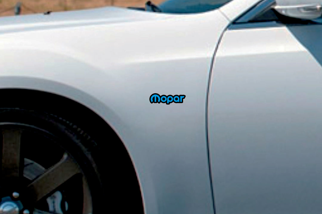 Emblema della griglia del radiatore DODGE con logo R/T