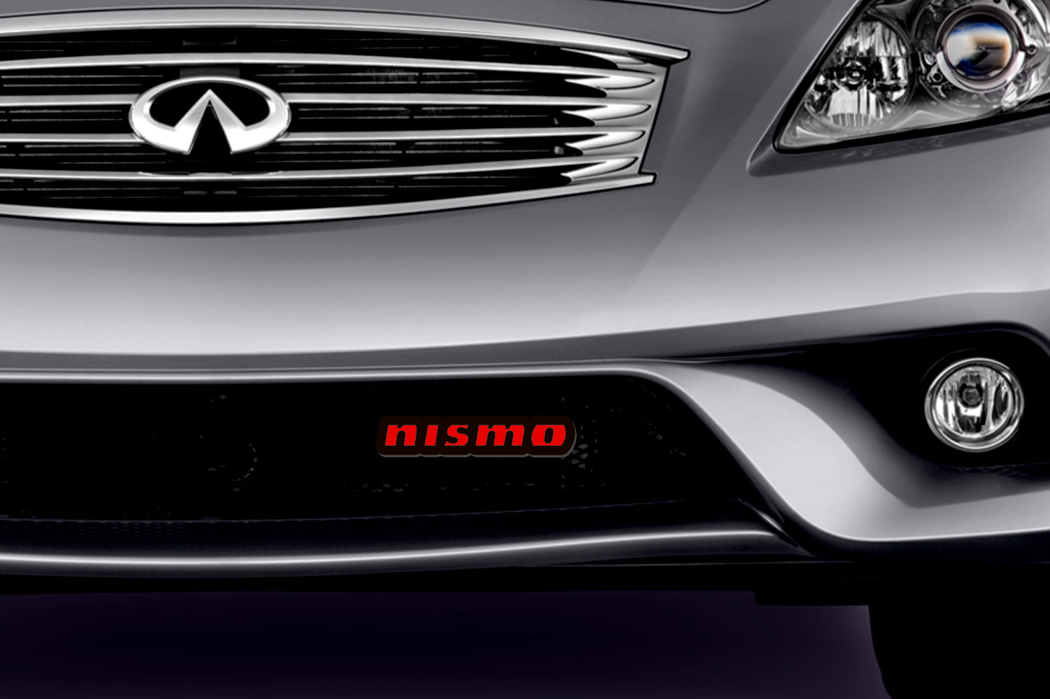 Nissan Illuminated LED Radiator Grille Emblems and Badges with Nismo (type 2) logo Nissan Led Emblems decoinfabric