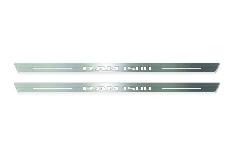 RAM 1500 V 2019+ Led Door Sills With RAM 1500 Logo