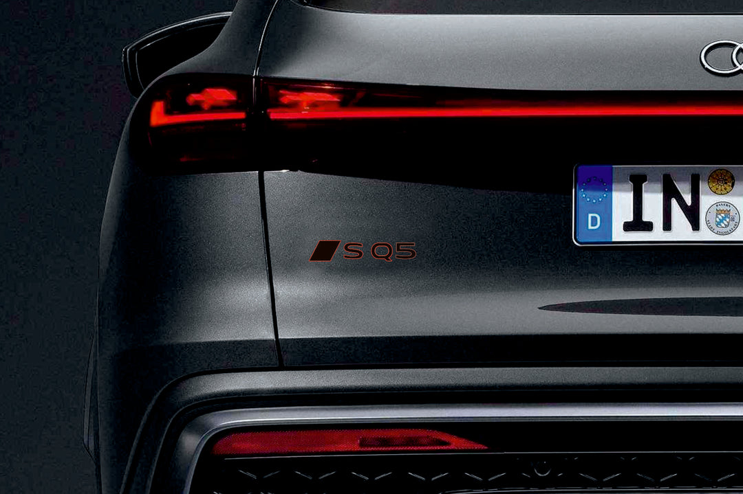Audi tailgate trunk rear 3D emblem with SQ5 logo (type MIXT) Var. 2 Audi emblems decoinfabric
