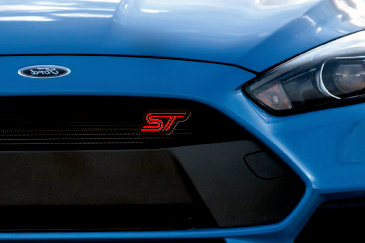 Ford Illuminated LED Radiator Grille Emblems and Badges with ST logo (type 2) Ford Led Emblems decoinfabric