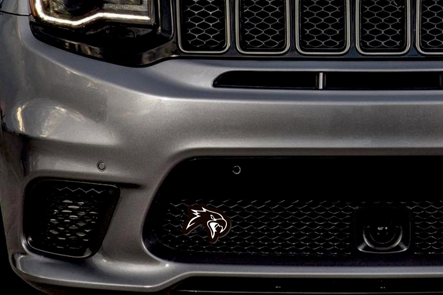 Jeep Illuminated LED Radiator Grille Emblems and Badges with Trackhawk (type 2) logo Jeep Led Emblems decoinfabric